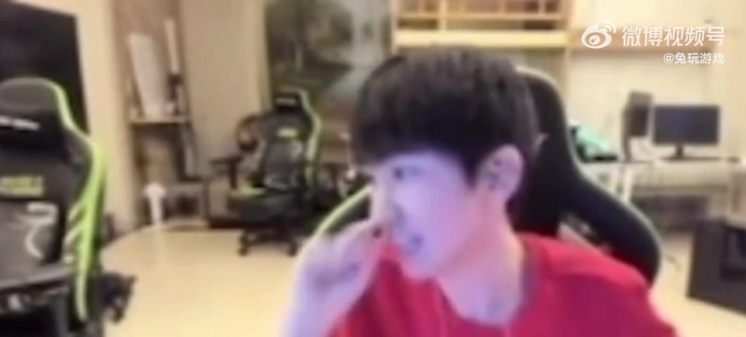 金年会体育Doinb直接开扒：LPL的沙皇和小火龙就是没有LCK玩得好！