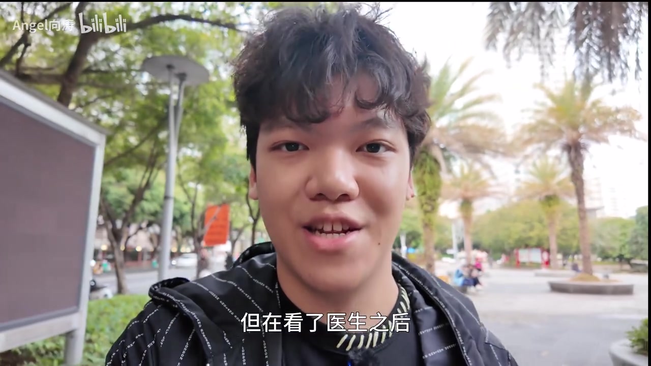 jinnianhui金年会少爷准备收购？Angel转探店博主：尝试南宁最火啫啫煲？