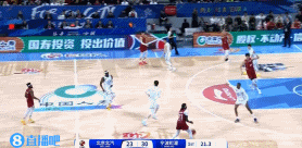 jinnianhui金年会攻防建功！周琦补防送大帽 随后下快攻内线轻松打中